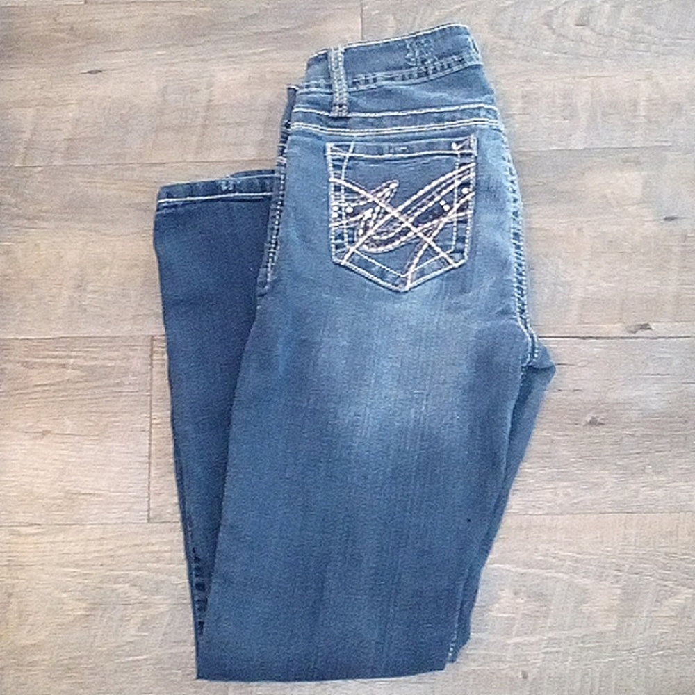Size 9 Juniors Bejeweled Skinny Jeans